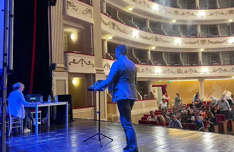 Interpretariato per eventi a Venezia, fiere e congressi